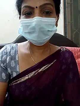 Snapshot of Rithya27 chatting on February 3, 6:13 pm Rithya27 online show from February 3, 6:13 pm