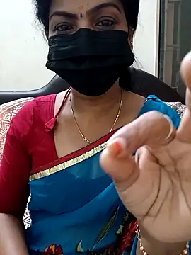 Snapshot of Rithya27 chatting on February 11, 6:13 pm Rithya27 online show from February 11, 6:13 pm