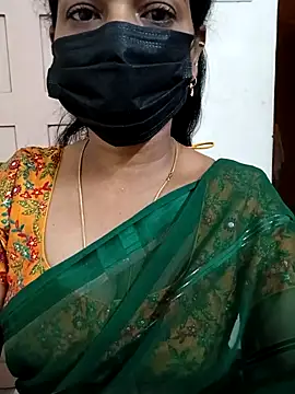 Snapshot of Rithya27 chatting on March 27, 6:07 pm Rithya27 online show from March 27, 6:07 pm