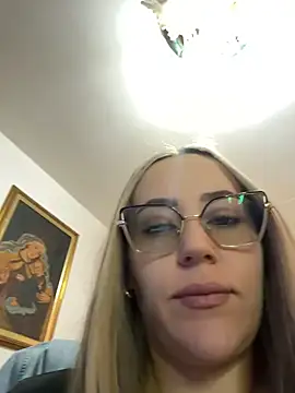CurvyLust x online show from June 25, 1:04 pm