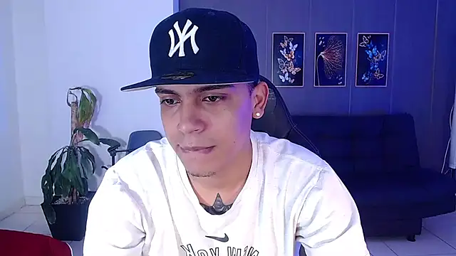 david santos16 online show from September 17, 3:19 am