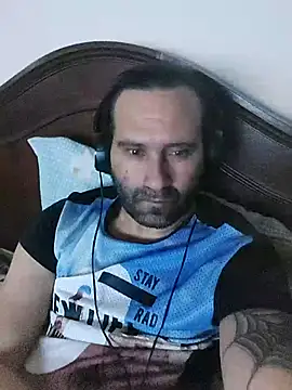 Jose1985oliveira online show from March 27, 12:27 am