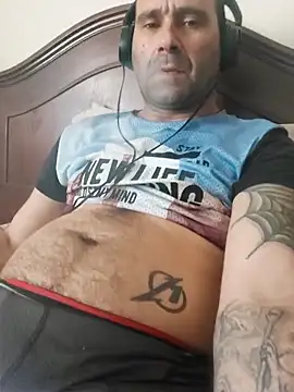 Jose1985oliveira online show from June 21, 1:13 pm