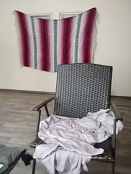 LacyLaurent online show from November 13, 6:29 pm