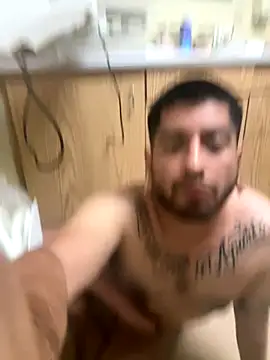 Snapshot of beenastyy chatting on November 14, 5:39 am beenastyy online show from November 14, 5:39 am