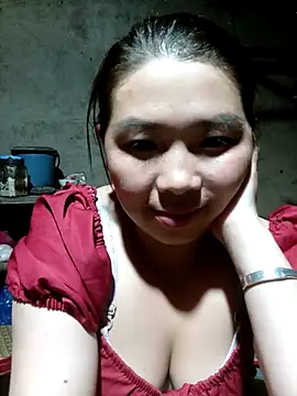 quynhkoolbae online show from November 1, 12:51 pm