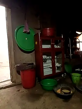 quynhkoolbae online show from February 1, 12:31 am