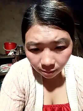 quynhkoolbae online show from February 6, 1:14 pm