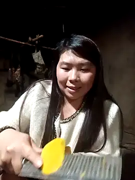 quynhkoolbae online show from February 24, 1:53 pm