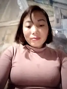 Annaacutee online show from December 5, 12:58 pm