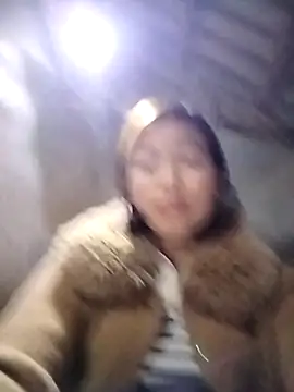 Annaacutee online show from January 15, 1:26 pm