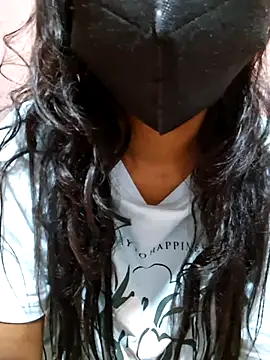 Snapshot of sunny_sweet chatting on July 4, 2:51 am sunny sweet online show from July 4, 2:51 am