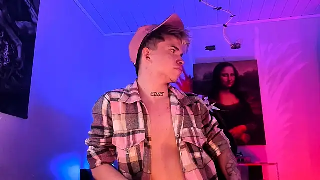 Snapshot of djkev_ chatting on October 4, 3:43 pm djkev online show from October 4, 3:43 pm