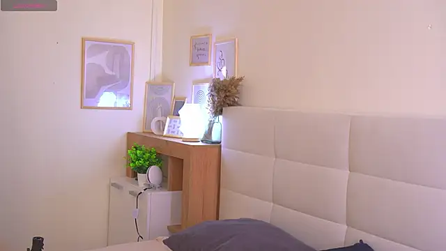 Venelopa online show from October 6, 12:02 pm