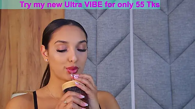 Kimberlymav online show from November 7, 4:34 am