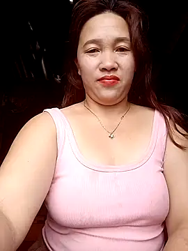 Snapshot of miumiu_00 chatting on October 1, 7:47 am miumiu 00 online show from October 1, 7:47 am