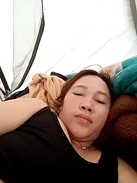 Snapshot of miumiu_00 chatting on October 13, 2:22 am miumiu 00 online show from October 13, 2:22 am