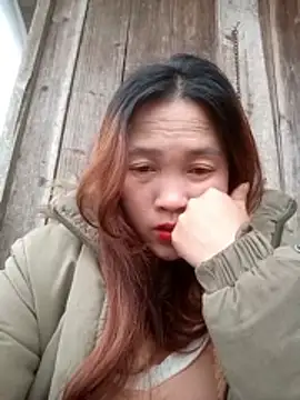 Snapshot of miumiu_00 chatting on February 13, 10:00 am miumiu 00 online show from February 13, 10:00 am