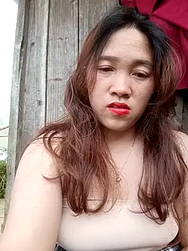 Snapshot of miumiu_00 chatting on February 15, 7:51 am miumiu 00 online show from February 15, 7:51 am