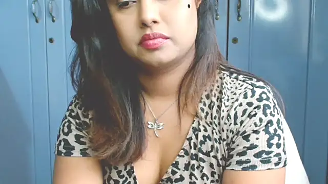 Indian GlowingMiax online show from September 13, 8:47 am