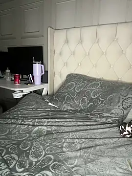 MysteriousMylaX online show from December 16, 8:03 pm