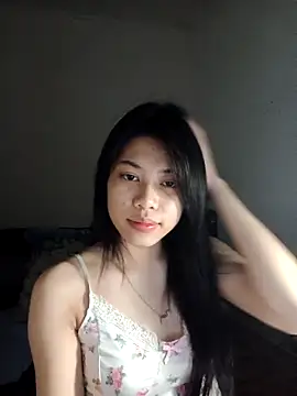Snapshot of Katanh chatting on March 23, 11:36 am Katanh online show from March 23, 11:36 am