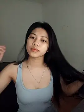 Snapshot of Katanh chatting on March 27, 10:59 am Katanh online show from March 27, 10:59 am