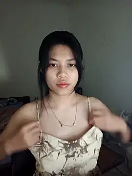 Snapshot of Katanh chatting on March 31, 1:00 pm Katanh online show from March 31, 1:00 pm