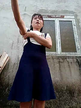 linda bae00 online show from March 30, 12:44 am