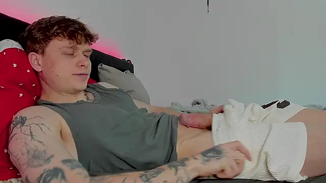 TalkingHead 0  online show from April 9, 4:23 am