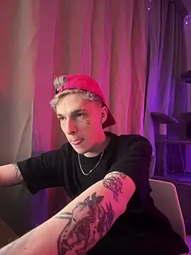 davesinner online show from February 21, 8:32 pm