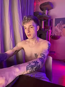 davesinner online show from February 23, 10:51 pm