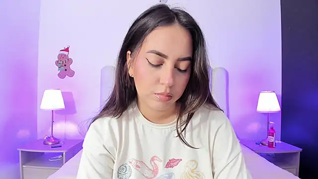 SofieBunnie online show from March 26, 11:10 pm