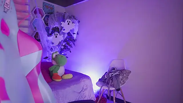 Lana Dreams  online show from October 24, 12:41 am