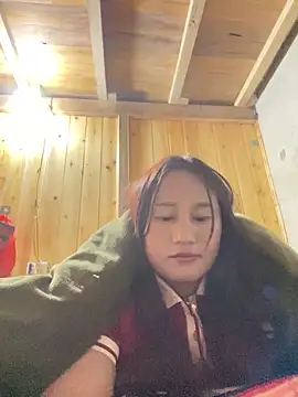 phungtiti online show from March 14, 3:50 pm