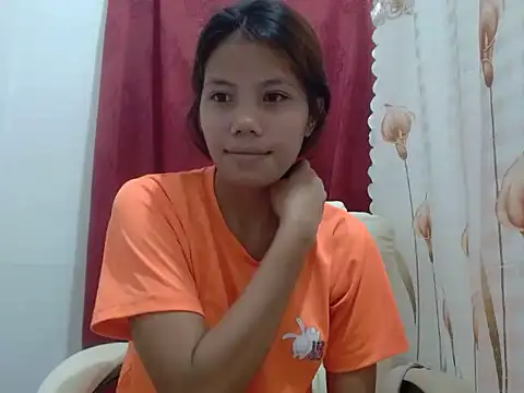 Snapshot of Joys_Wet_Pussy chatting on September 18, 9:28 pm Joys Wet Pussy online show from September 18, 9:28 pm