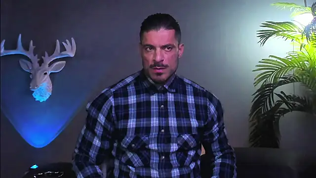 dennis cox1 online show from December 19, 7:59 am