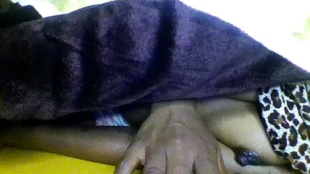 seawear online show from April 21, 2:15 am