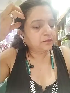 Snapshot of Ms_Payal chatting on July 3, 1:39 pm Ms Payal online show from July 3, 1:39 pm