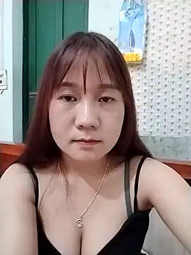 Snapshot of qinejr37 chatting on September 9, 11:21 am qinejr37 online show from September 9, 11:21 am