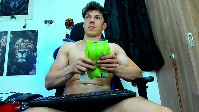 javiersexymann online show from February 28, 2:42 am