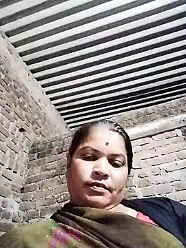 Rajnee33A online show from November 2, 4:20 pm