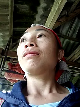 lucybaby00 online show from September 16, 1:28 am