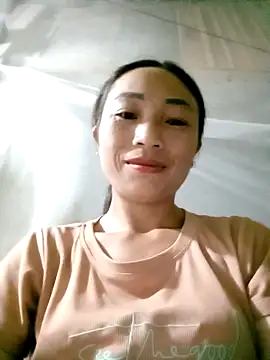 lucybaby00 online show from September 23, 8:12 pm