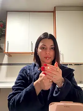 Snapshot of NoeliaGarcia17 chatting on January 18, 11:19 pm NoeliaGarcia17 online show from January 18, 11:19 pm