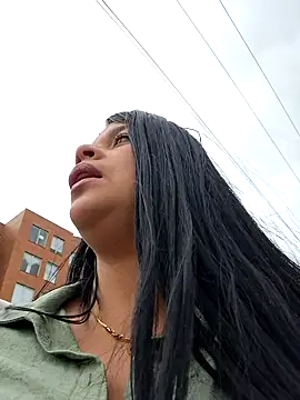 Eiimy pretty online show from September 15, 8:20 pm