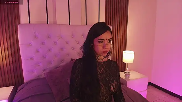 Snapshot of ViolettaAlemida chatting on January 15, 1:16 pm ViolettaAlemida online show from January 15, 1:16 pm