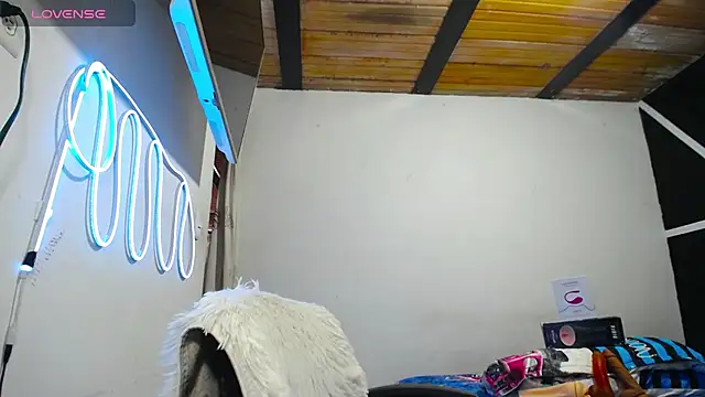 Angel latinboy online show from March 10, 9:07 pm