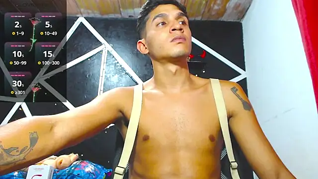 Angel latinboy online show from September 15, 9:15 pm