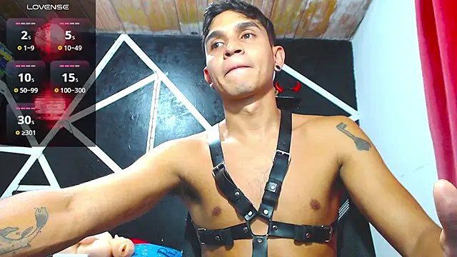 Angel latinboy online show from September 25, 9:29 pm